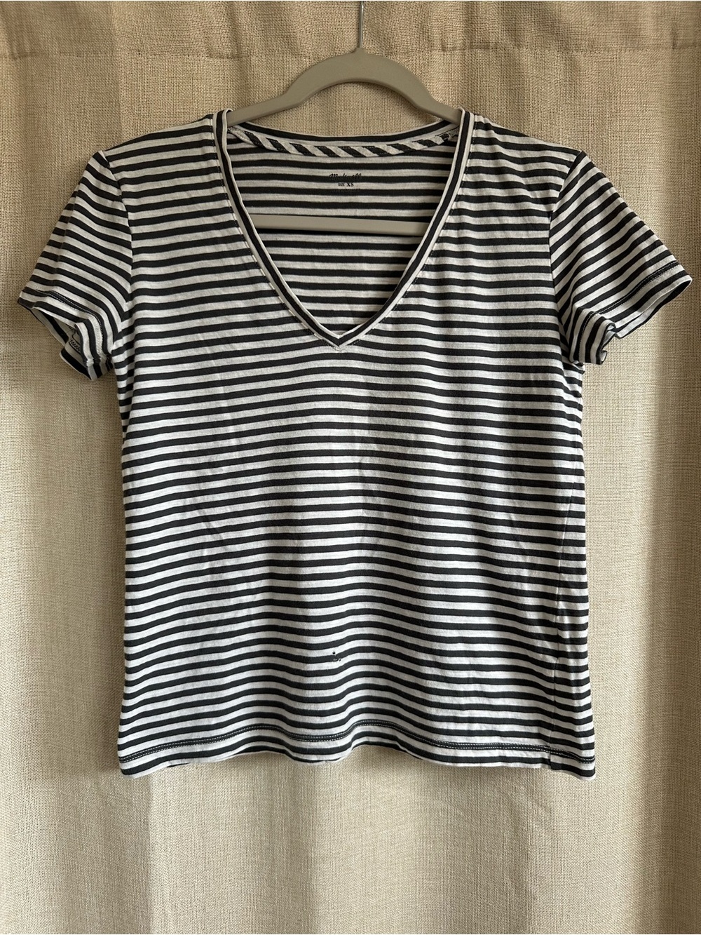 DISCOUNTED Madewell Dark Gray & White Striped Whisper Cotton V-Neck Tee